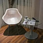 فندق Edis Premier 3*