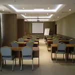 Edis Premier فندق