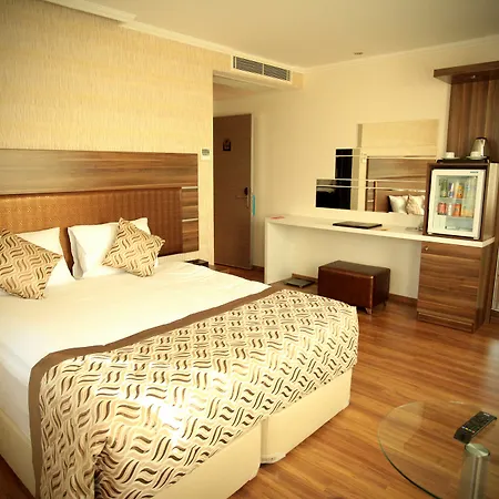 Edis Premier Hotel