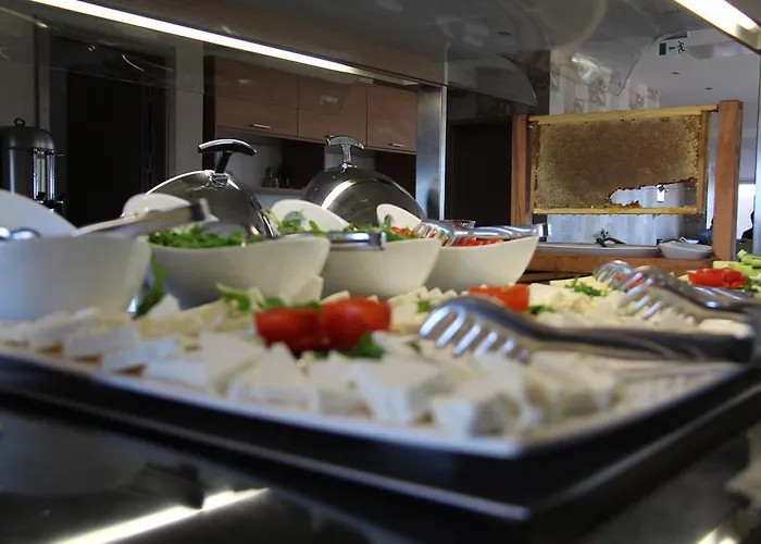 فندق Edis Premier أضنه