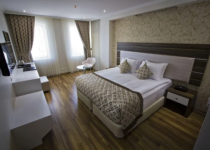 فندق Edis Premier