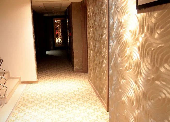 Edis Premier فندق أضنه