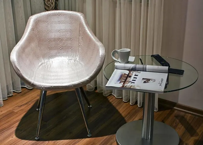 Edis Premier فندق